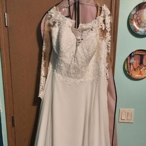 Wedding dress